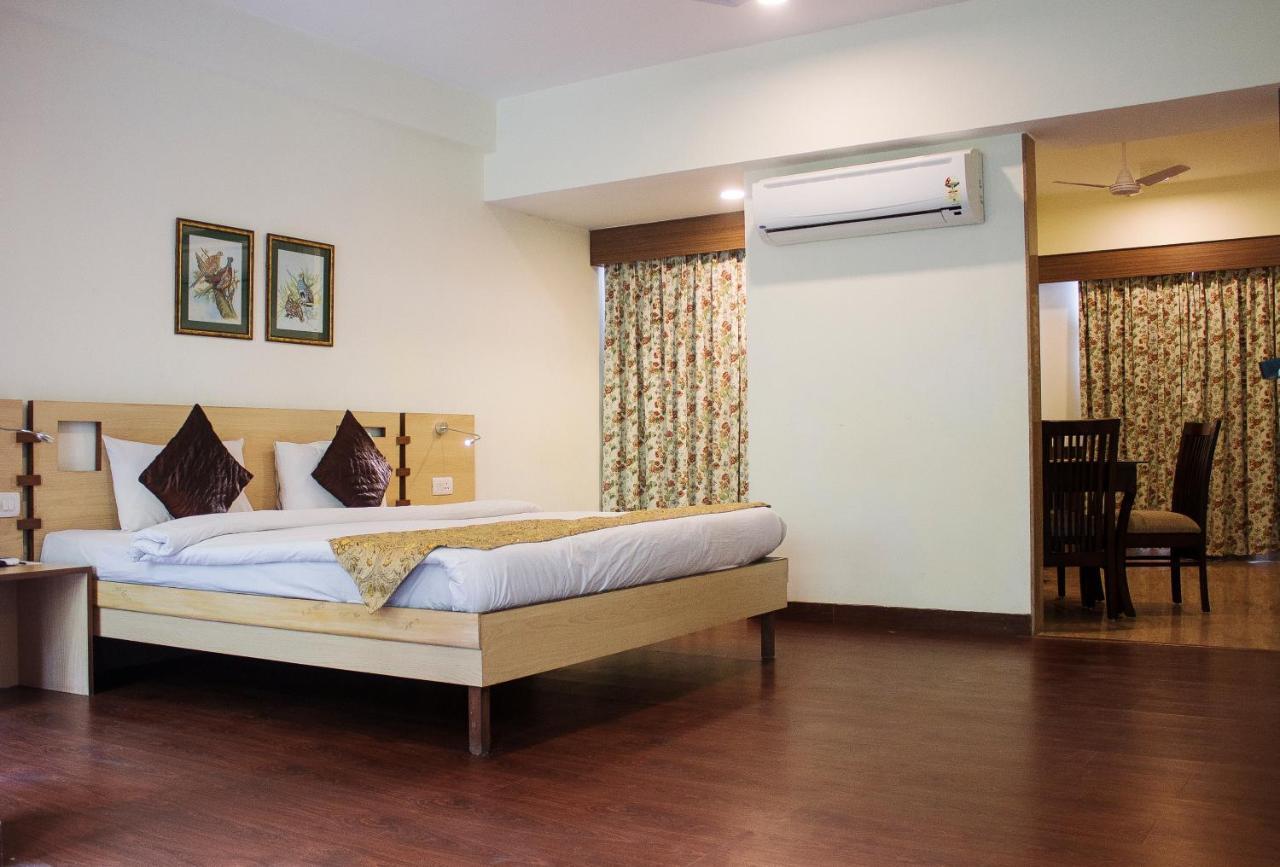 Savoy Greens Jabli กัสซอลี ภายนอก รูปภาพ